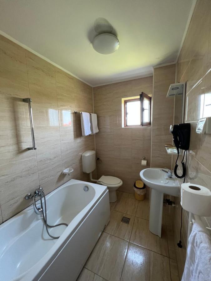 Vila Alex&Razvan Tulcea Ngoại thất bức ảnh